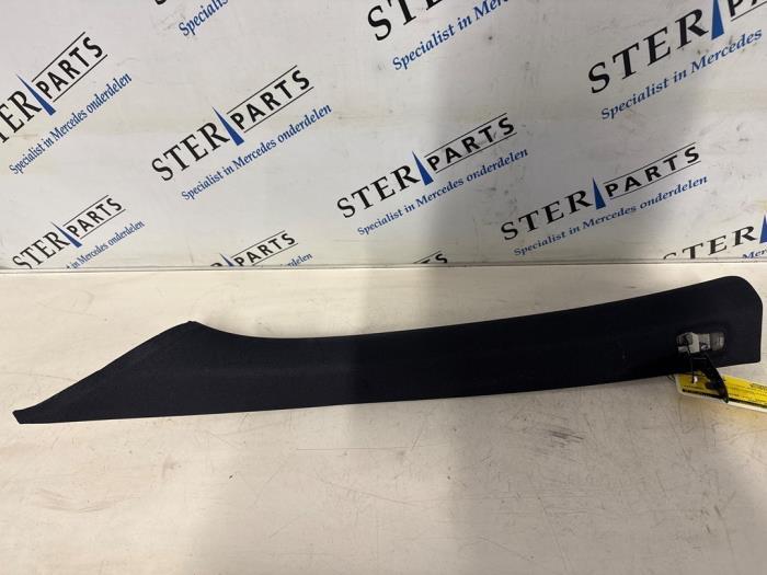 A-stijl Afdekkap links van een Mercedes CLS-Klasse, Auto-onderdelen, Interieur en Bekleding, Mercedes-Benz, Gebruikt, 3 maanden garantie