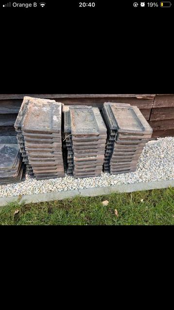 35 oude dakpannen + 10 nokken, Doe-het-zelf en Bouw, Dakpannen en Dakbedekking, Ophalen, Gebruikt, Dakpannen
