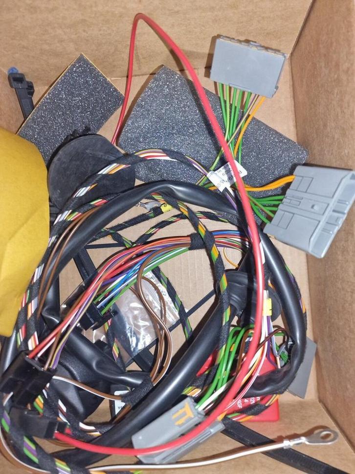 Trekhaak kabelset 1670329 nieuw Ford C-MAX 2006, Auto-onderdelen, Elektronica en Kabels, Nieuw, Ophalen of Verzenden