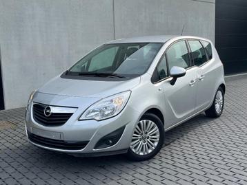 Opel Meriva 1.4i 2011 92 000 km