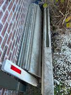 6 betonnen platen en 3 beton palen, Doe-het-zelf en Bouw, Ophalen, Zo goed als nieuw