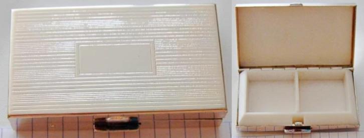 Pilulier rectangulaire 2 compartiments, acier inox, gravable, Divers, Matériel Infirmier, Neuf, Enlèvement ou Envoi