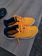 Zaalvoetbalschoenen, Sport en Fitness, Ophalen, Zo goed als nieuw