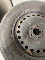 Stalen velg met winterbanden 4 stuks, Ophalen, Gebruikt