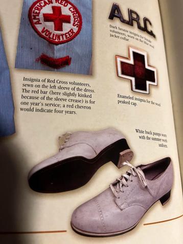 Gezocht US nurse red cross vollunteer pumps beschikbaar voor biedingen