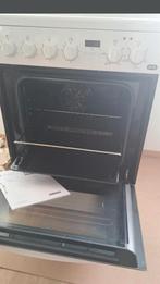 Cuisinière électrique Zanussi avec câble électrique fournie, Electroménager, Enlèvement