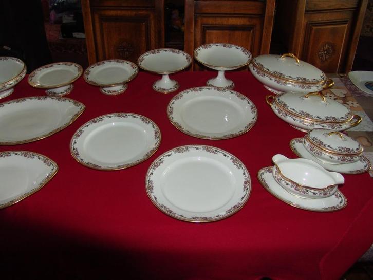 limoges 110 pièces service de table, Divers, Divers Autre, Comme neuf, Enlèvement