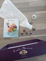 L'atelier macaron de Larousse avec livre de recettes, Enlèvement ou Envoi, Comme neuf, Gâteau, Tarte, Pâtisserie et Desserts