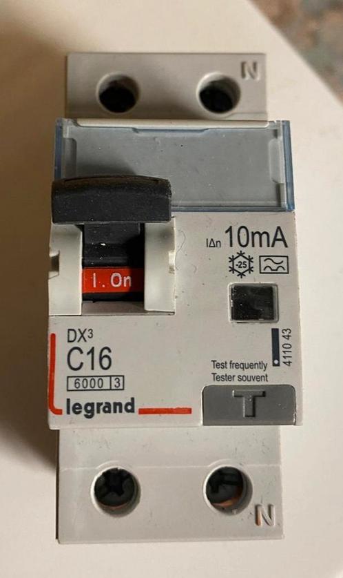 Diff. automaat / aardlekautomaat Legrand DX3 - 10mA - C16A., Doe-het-zelf en Bouw, Elektriciteit en Kabels, Nieuw, Overige typen