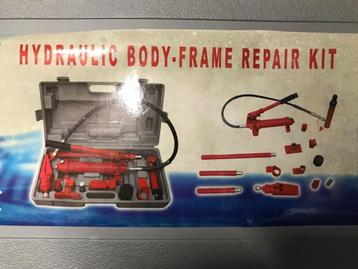 2 x Uitbuilset carrosserie beschikbaar voor biedingen