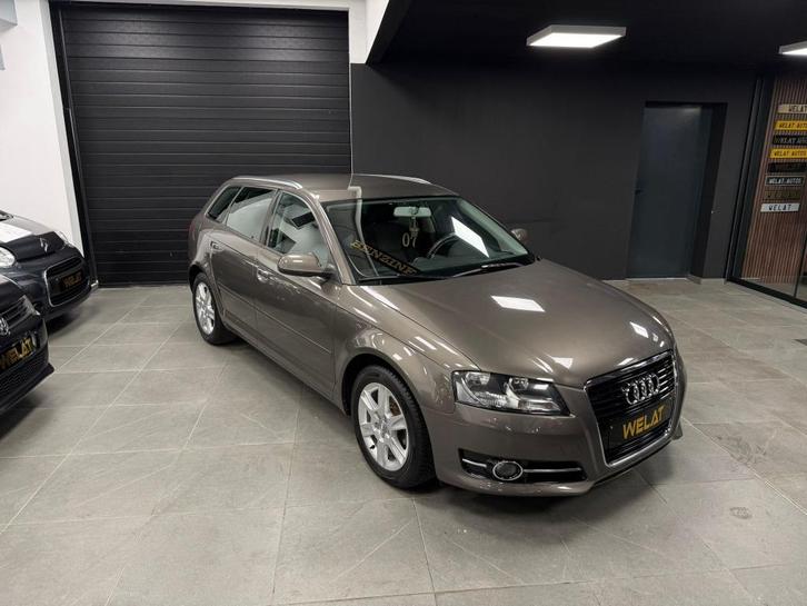 AUDI A3 1.2 LITER TURBO BENZINE/2011/TOP STAAT, Auto's, Audi, Bedrijf, Te koop, A3, Bluetooth, Benzine, Euro 5, Bruin, Zwart, Ophalen