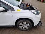 Scherm rechts-voor van een Peugeot 2008 (EWP), Ophalen of Verzenden, 3 maanden garantie, Gebruikt, Peugeot