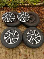 Kit 4 jantes 16’ + enjoliveurs Nissan / Renault / Duster, Auto-onderdelen, Banden en Velgen, Ophalen, 16 inch, Winterbanden, Band(en)