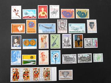 België : bijna volledig jaartal 1973 / 31 postzegels beschikbaar voor biedingen