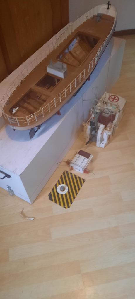 grote statische of RC-trekker, Hobby en Vrije tijd, Modelbouw | Boten en Schepen, Zo goed als nieuw, Ophalen