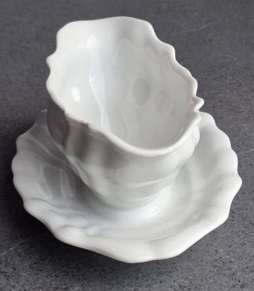 Belle ancienne saucière allemande Hutschenreuther porcelaine beschikbaar voor biedingen