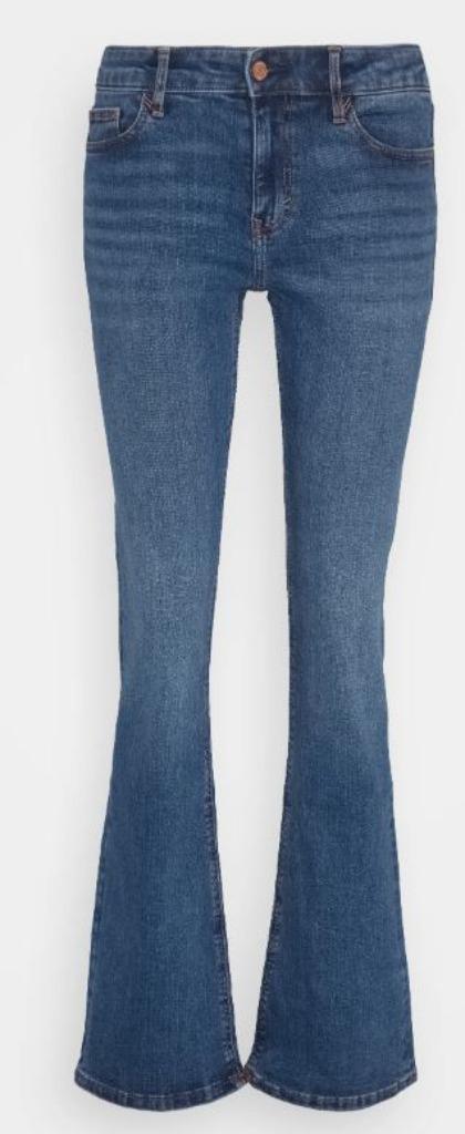 Jean bootcut ESPRIT - blue medium washed, Vêtements | Femmes, Jeans, Neuf, Bleu, Envoi