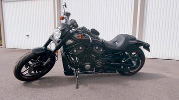 Harley Davidson VRSCDX Night Rod Special 11490 km disponible aux enchères