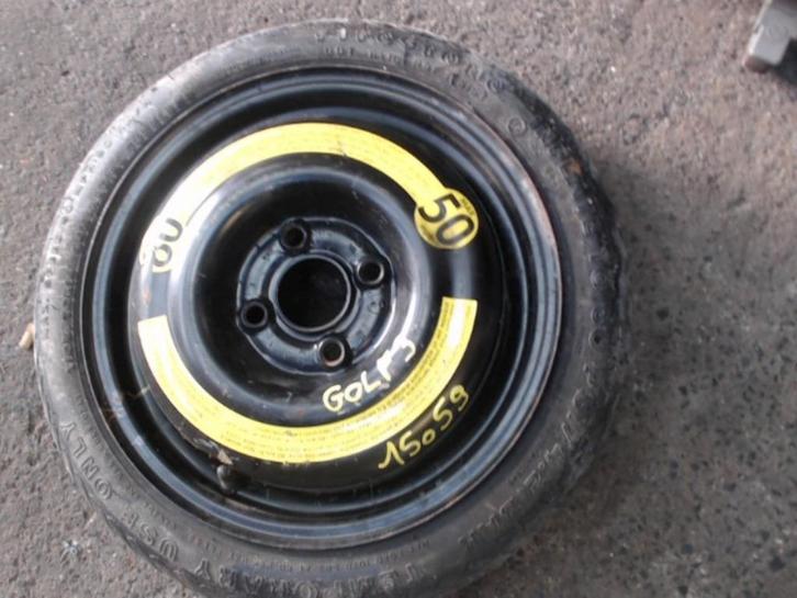 Roue Volkswagen Golf 3 14 pouces  4 trous, Auto-onderdelen, Overige Auto-onderdelen, Volkswagen, Gebruikt, Ophalen