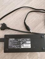 Toshiba laptop oplader, Computers en Software, Ophalen of Verzenden, Zo goed als nieuw