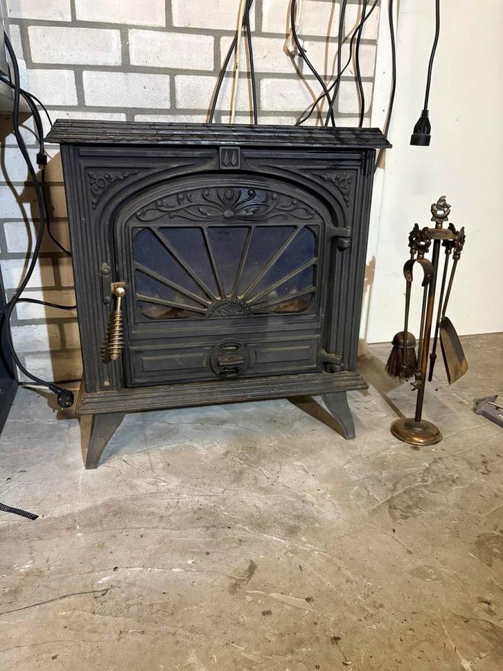Fonte hout kachel, Huis en Inrichting, Haarden, Zo goed als nieuw, Ophalen