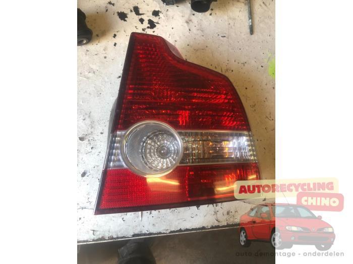 Achterlicht rechts van een Volvo S40, Auto-onderdelen, Verlichting, Volvo, Gebruikt, 3 maanden garantie, Ophalen of Verzenden