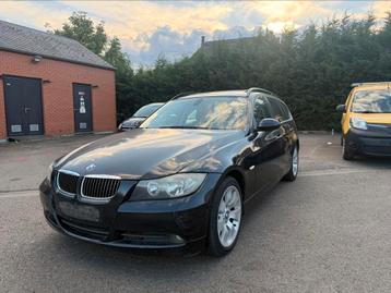 BMW 325i xDrive DEALER OF EXPORT FRANS PAPIER beschikbaar voor biedingen