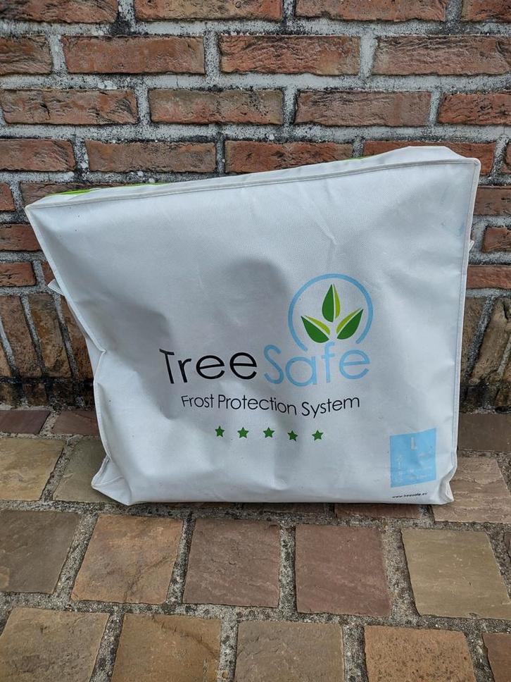 Hoes voor boom / boomjas, Tuin en Terras, Overige Tuin en Terras, Zo goed als nieuw, Ophalen of Verzenden