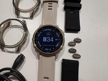Garmin Fenix 6S Pro Solar in topstaat met extra's beschikbaar voor biedingen