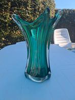 Groen kristal glaswerk, Ophalen