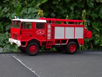 Berliet Camiva Pompiers Haute Savoie - 1/43 beschikbaar voor biedingen