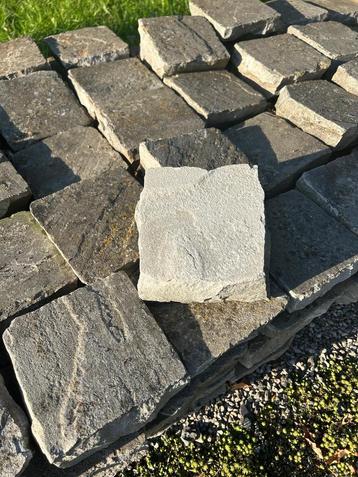 Platines beschikbaar voor biedingen