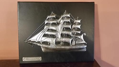 Vintage schip Clipper Suecia 1860 op zwart lederen paneel, Antiquités & Art, Curiosités & Brocante, Enlèvement