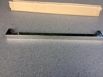 Deurgrepen voor meubels beschikbaar voor biedingen