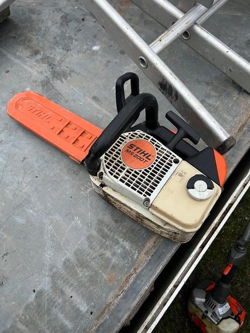 ***profecionele Stihl ms200t snoei kettingzaag***, Doe-het-zelf en Bouw, Gereedschap | Zaagmachines, Kettingzaag, 30 tot 70 mm