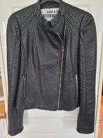 zwart lederen vest large, Kleding | Dames, Jasjes, Kostuums en Pakken, Zwart, Maat 42/44 (L), Lola liza, Ophalen of Verzenden