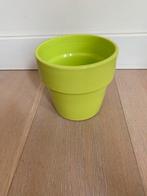 Mooie groene stenen bloempot., Tuin en Terras, Ophalen of Verzenden, Zo goed als nieuw