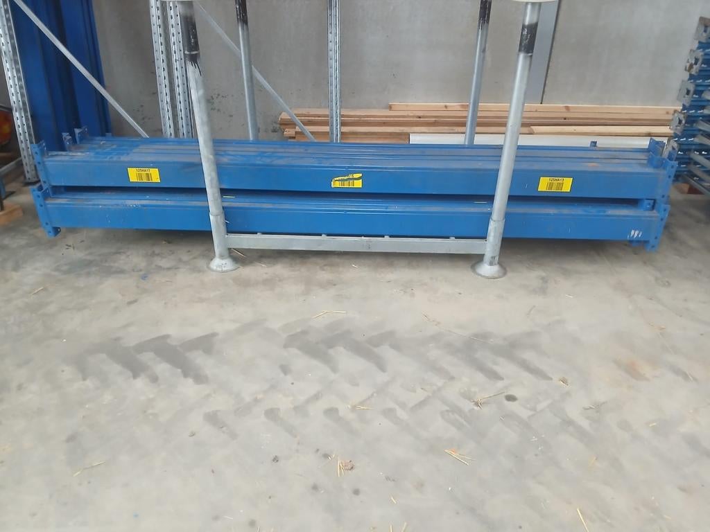 Liggers voor palletstelling Schäffer, Zakelijke goederen, Ophalen