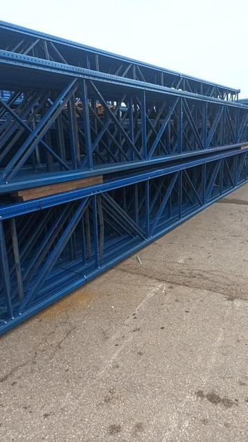 lot de rack a palette mezzanine cantilever beschikbaar voor biedingen