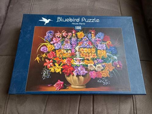 Puzzle Bluebird 1000 pièces - fleurs d'intérieur, Hobby & Loisirs créatifs, Sport cérébral & Puzzles, Utilisé, Puzzle, 500 à 1500 pièces