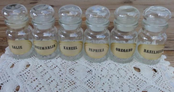 6 Vintage AVON kruiden potjes, Antiek en Kunst, Curiosa en Brocante, Ophalen of Verzenden