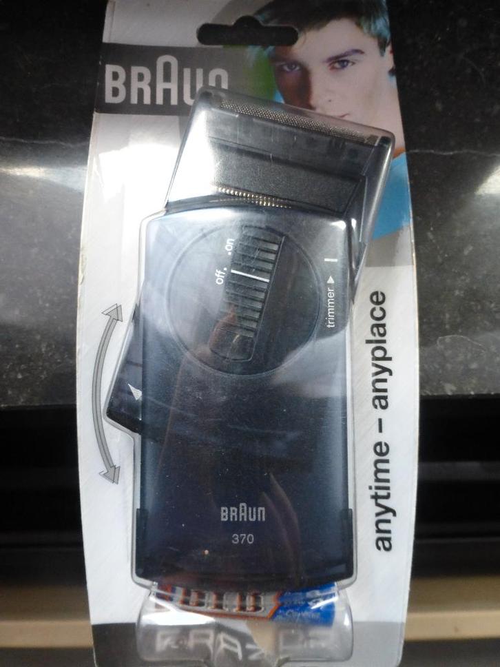 NIEUW BRAUN 370-scheerapparaat, ideaal voor op reis, Elektronische apparatuur, Persoonlijke Verzorgingsapparatuur, Nieuw, Scheren en Epileren
