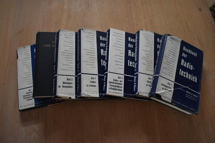 Rens en Rens Radiotechniek : Volledige set van 7 delen, Boeken, Techniek, Zo goed als nieuw, Elektrotechniek, Ophalen of Verzenden