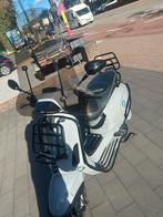 Vespa sprint, Fietsen en Brommers, Ophalen