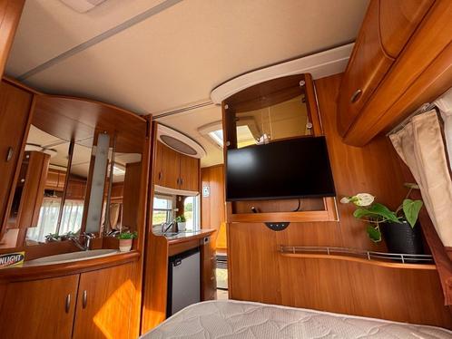 Mooie Hobby Ecellent 410SPE met mover en voortent  1.300kg, Caravans en Kamperen, Caravans, Particulier, tot en met 4, 1000 - 1250 kg
