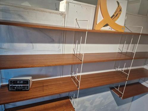 WHB wandsysteem ,volledig origineel wandrek tot 266 cm, Huis en Inrichting, Woonaccessoires | Wandplanken en Boekenplanken, Zo goed als nieuw