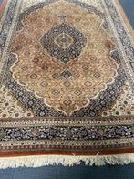 Oosters tapijt 345x250, Enlèvement