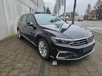 VW passat variant GTE HYBRIDE, Auto's, Euro 6, 4 cilinders, Alcantara, Hybride Elektrisch/Benzine