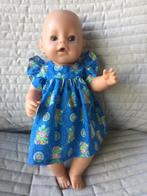 152. Babyborn: Nieuw blauw jurkje met vlindermouwen, Kinderen en Baby's, Speelgoed | Poppen, Nieuw, Ophalen of Verzenden, Babypop