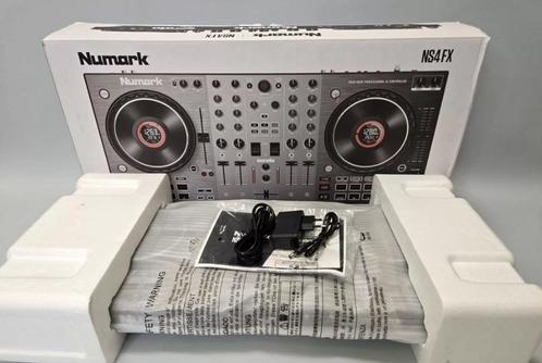Numark NS4 FX DJ-controller, Muziek en Instrumenten, Dj-sets en Draaitafels, Gebruikt, Dj-set, Numark, Ophalen of Verzenden